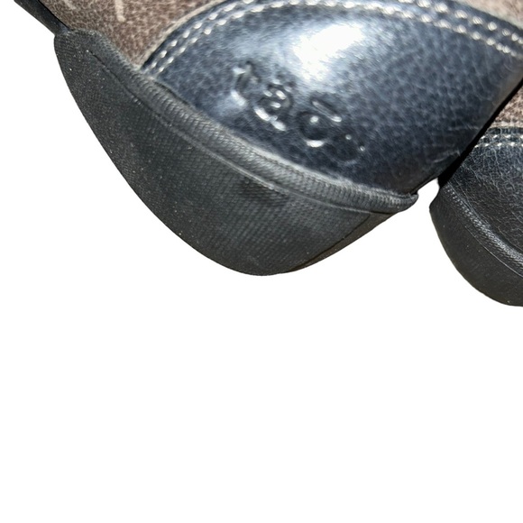 TAOS Bravo US 6.5 gray Leather Low Heel Mary Jane Comfort Shoes - Picture 5 of 6